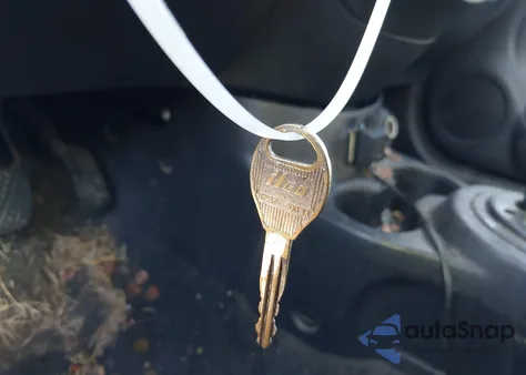 2017 Nissan Versa 1.6 S+ из США, поврежденный, VIN 3N1CN7AP8HL817236